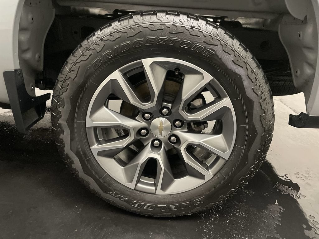 2024 Chevrolet Silverado 1500 LT (2FL)