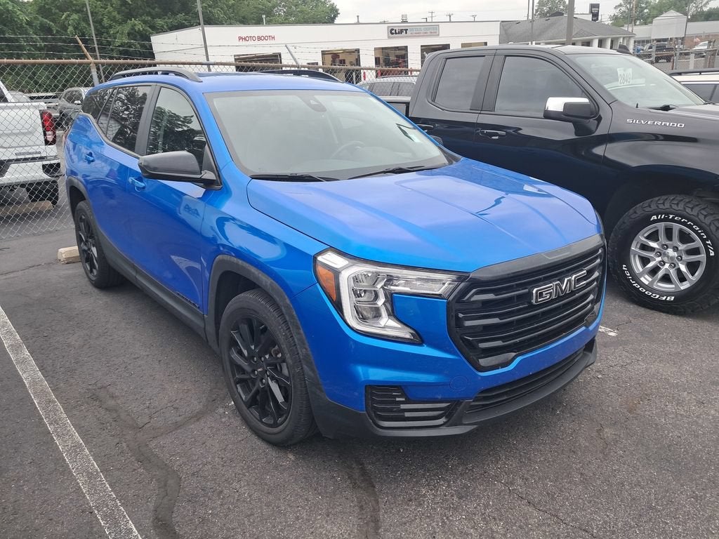 2024 GMC Terrain SLE