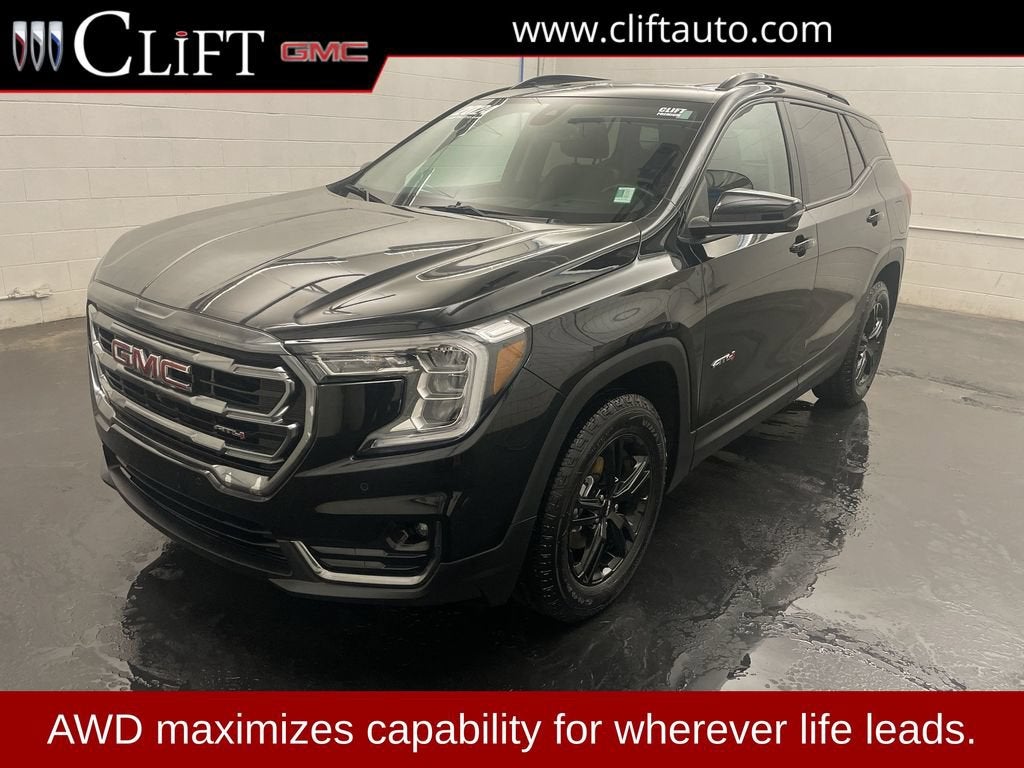 2024 GMC Terrain AT4