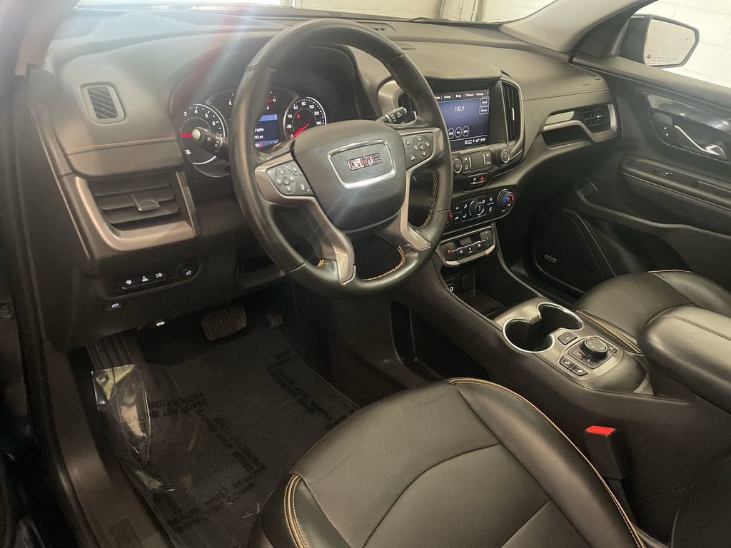 2024 GMC Terrain AT4
