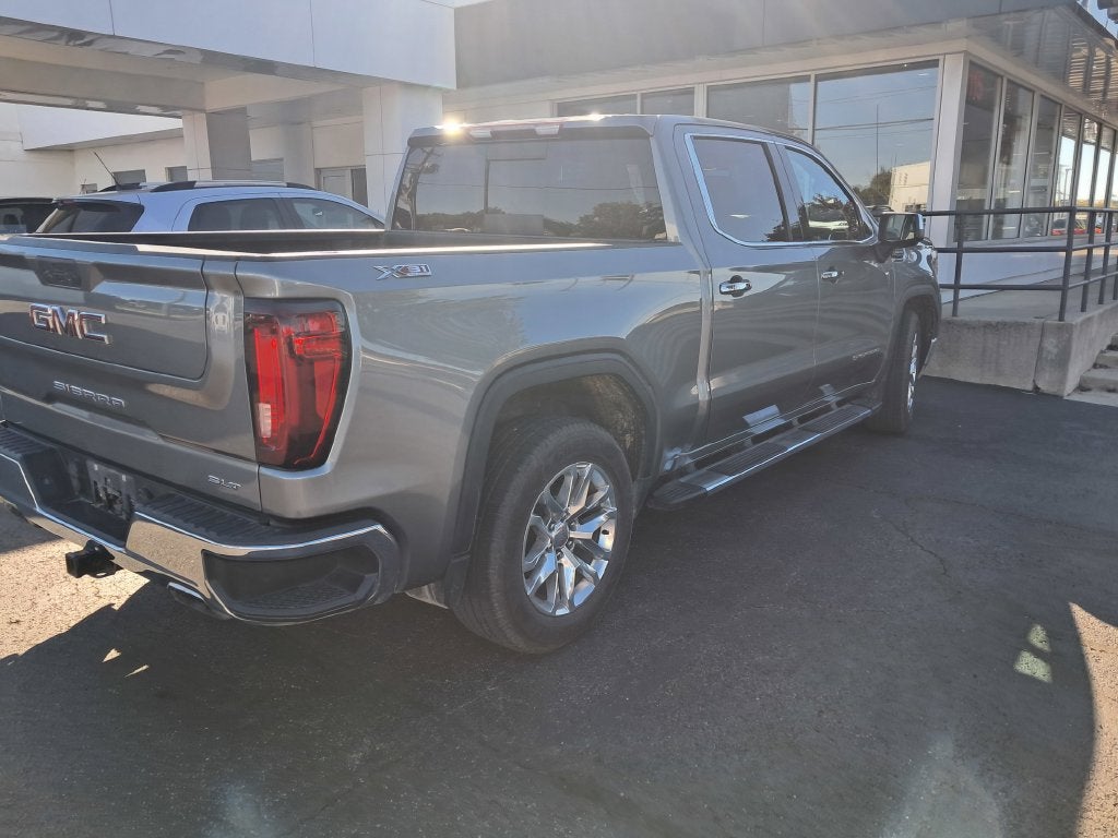 2021 GMC Sierra 1500 SLT