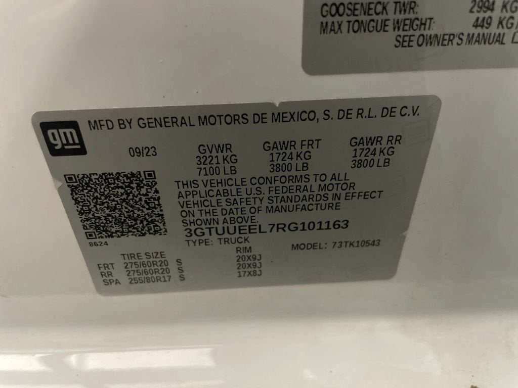 2024 GMC Sierra 1500 AT4