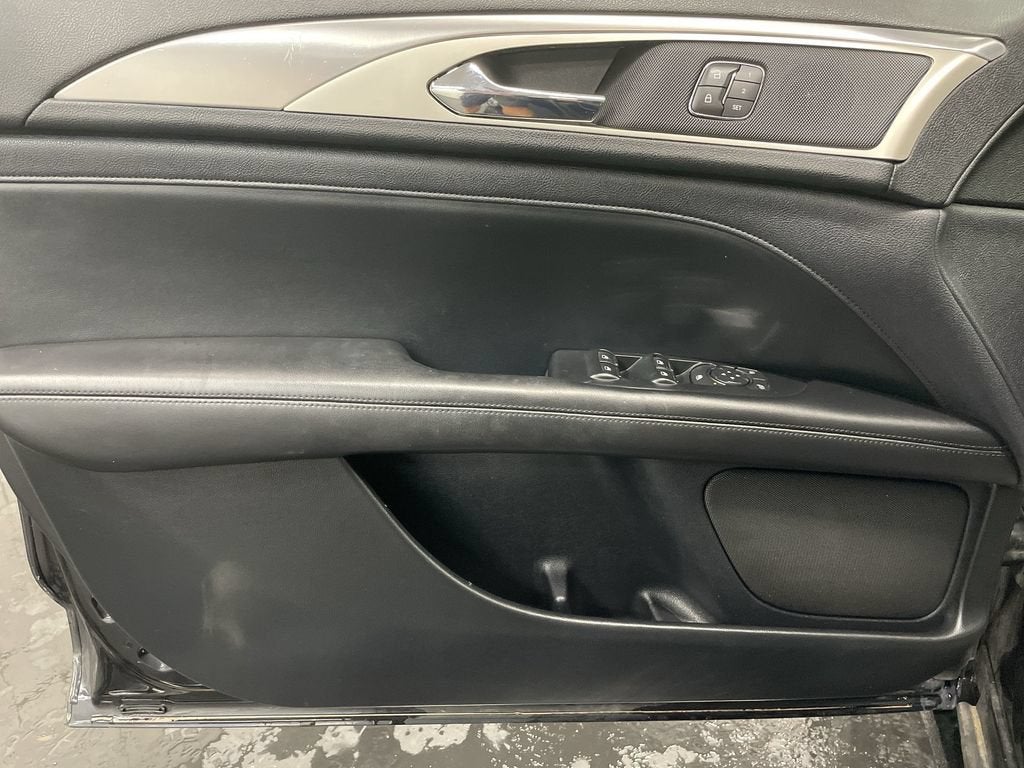 2020 Lincoln MKZ Standard