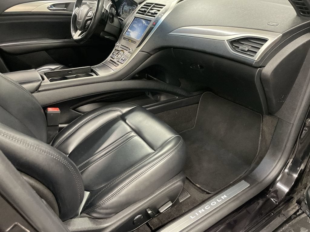 2020 Lincoln MKZ Standard