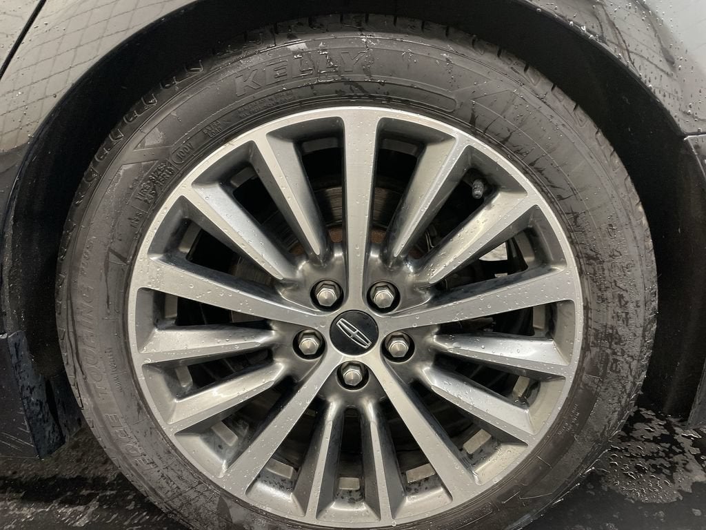2020 Lincoln MKZ Standard