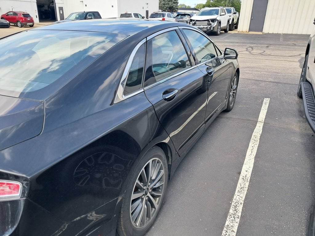 2020 Lincoln MKZ Standard
