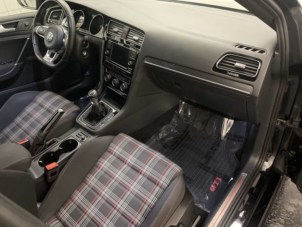 2020 Volkswagen Golf GTI 2.0T S