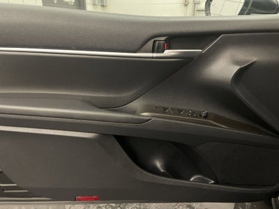 2022 Toyota Camry SE AWD
