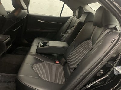 2022 Toyota Camry SE AWD
