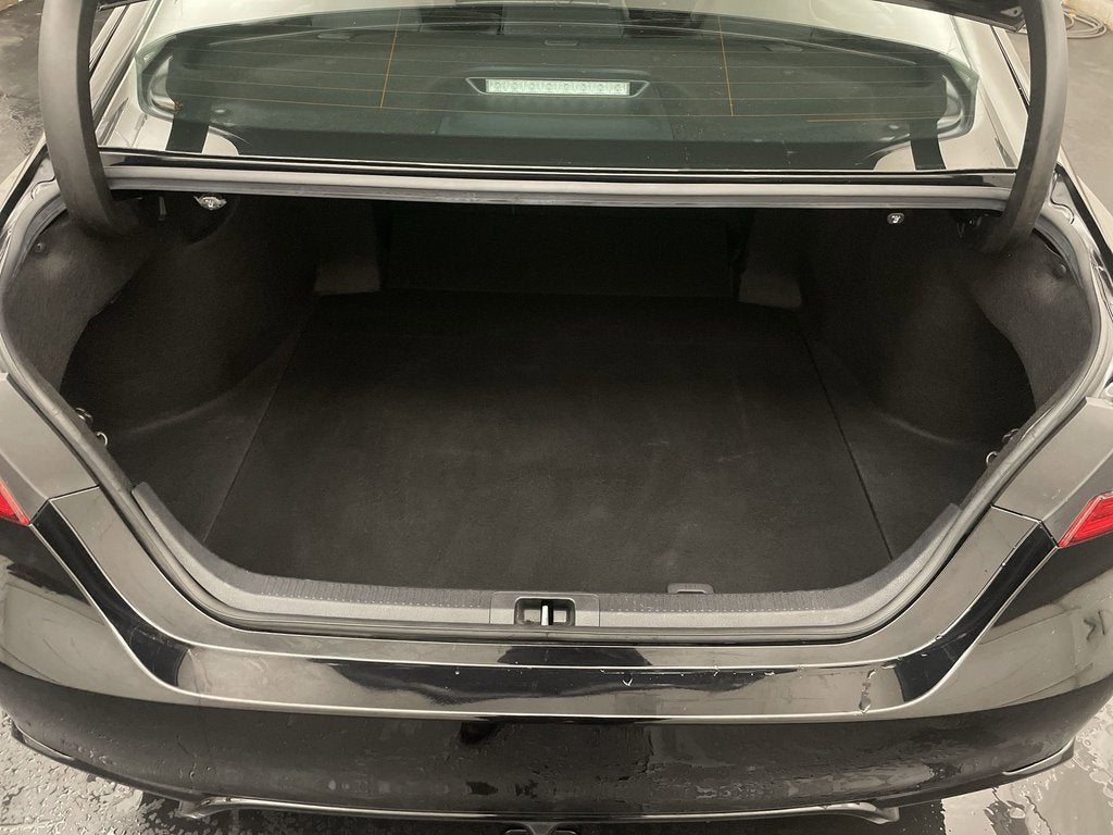 2022 Toyota Camry SE AWD