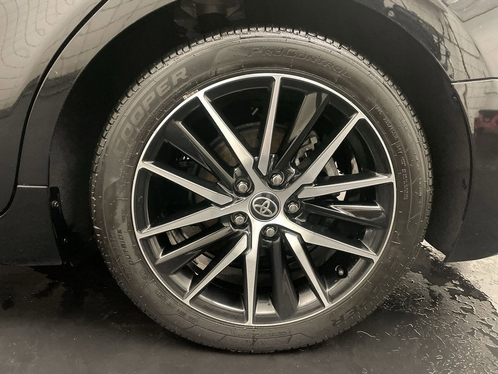 2022 Toyota Camry SE AWD