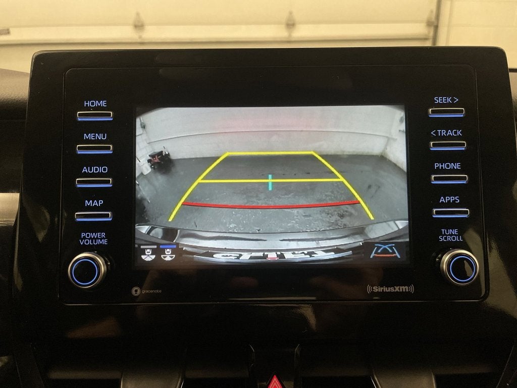 2022 Toyota Camry SE AWD