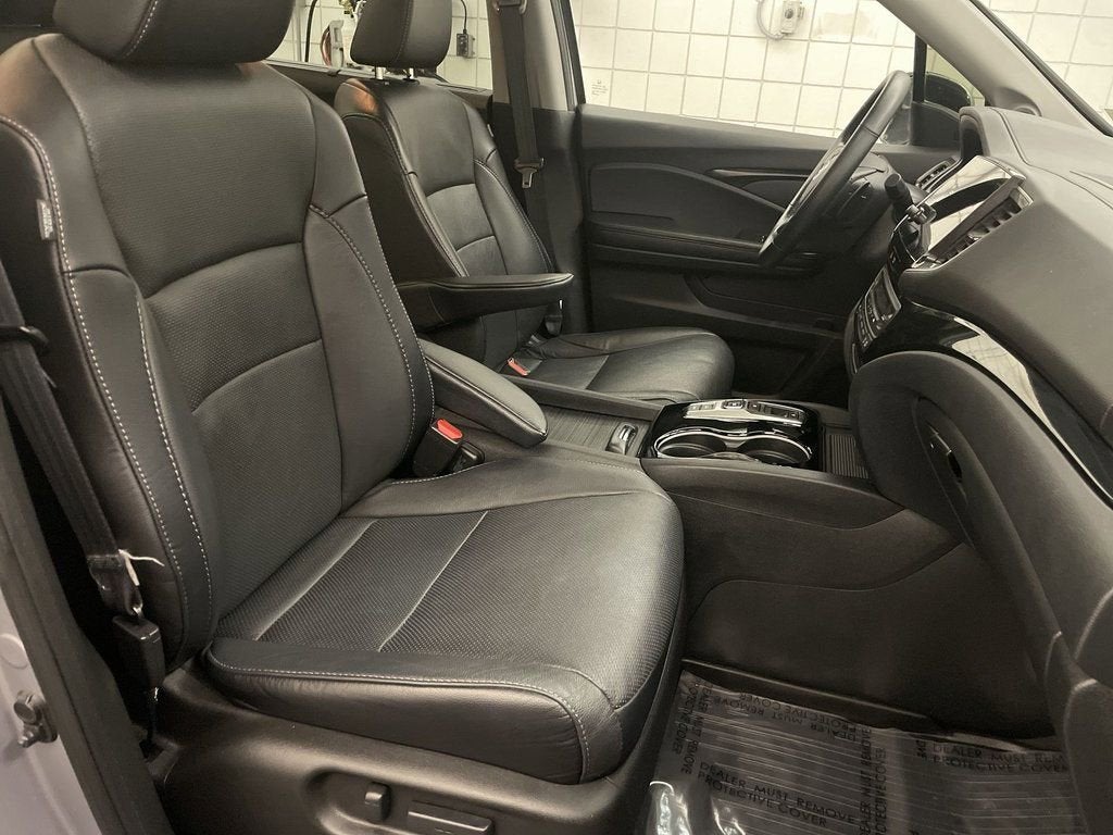 2021 Honda Pilot AWD Elite