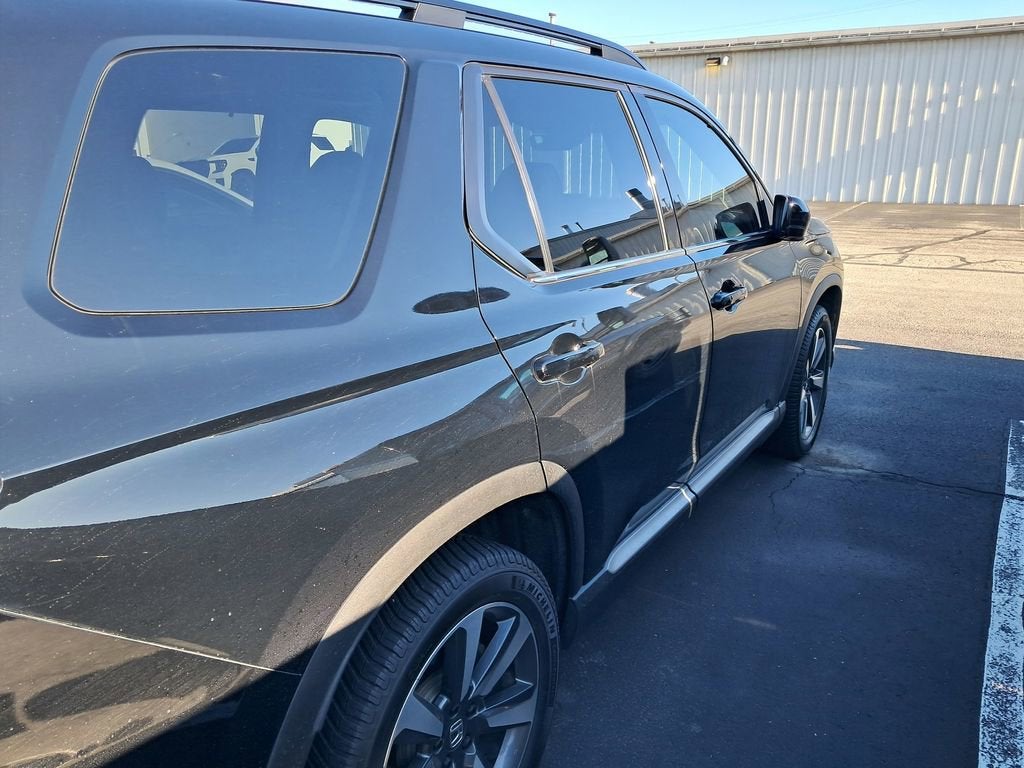 2023 Honda Pilot AWD Elite