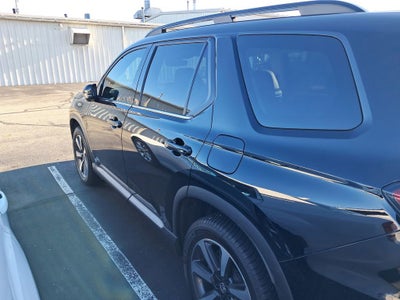 2023 Honda Pilot AWD Elite