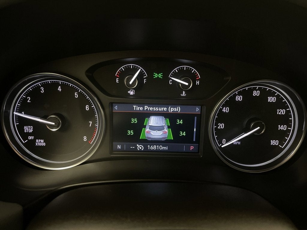 2024 Buick Enclave Essence