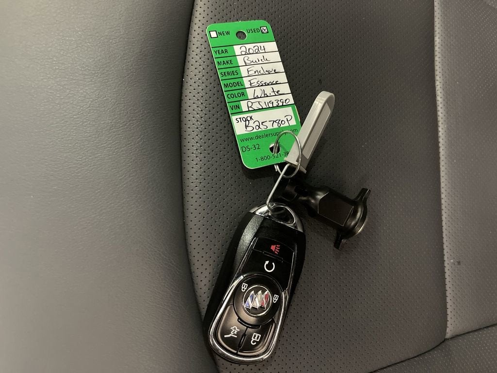 2024 Buick Enclave Essence