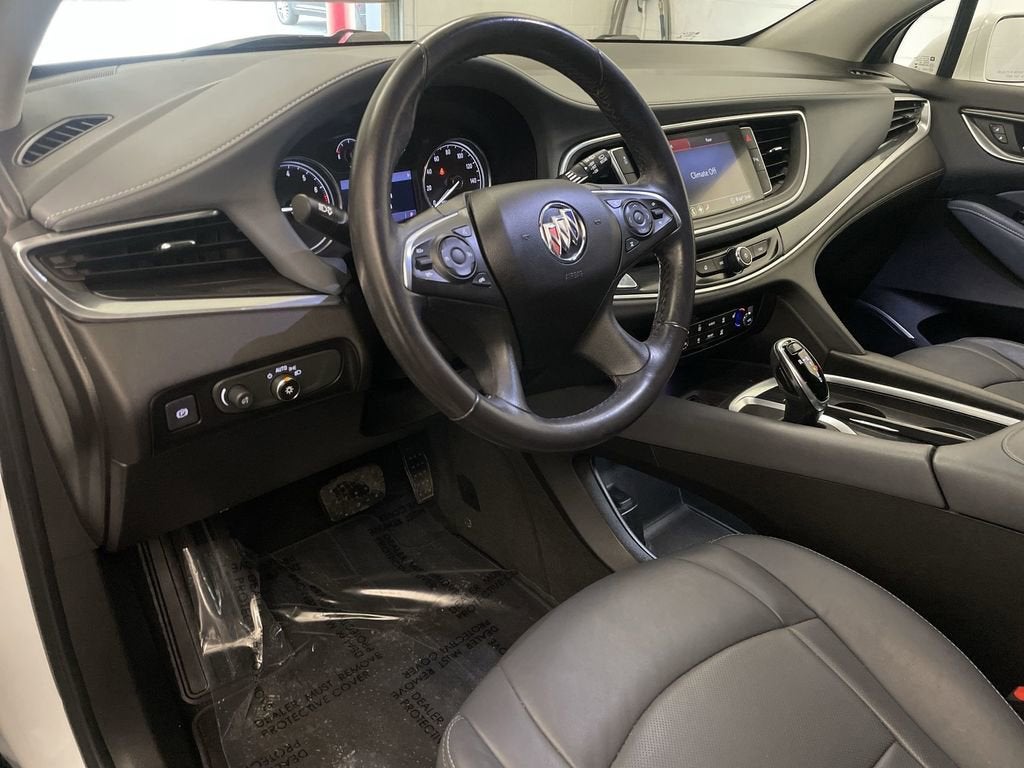 2020 Buick Enclave Essence