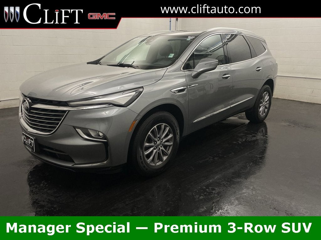 2023 Buick Enclave Essence