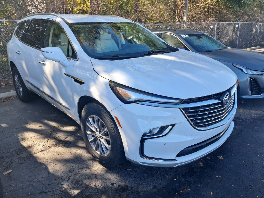 2024 Buick Enclave Essence