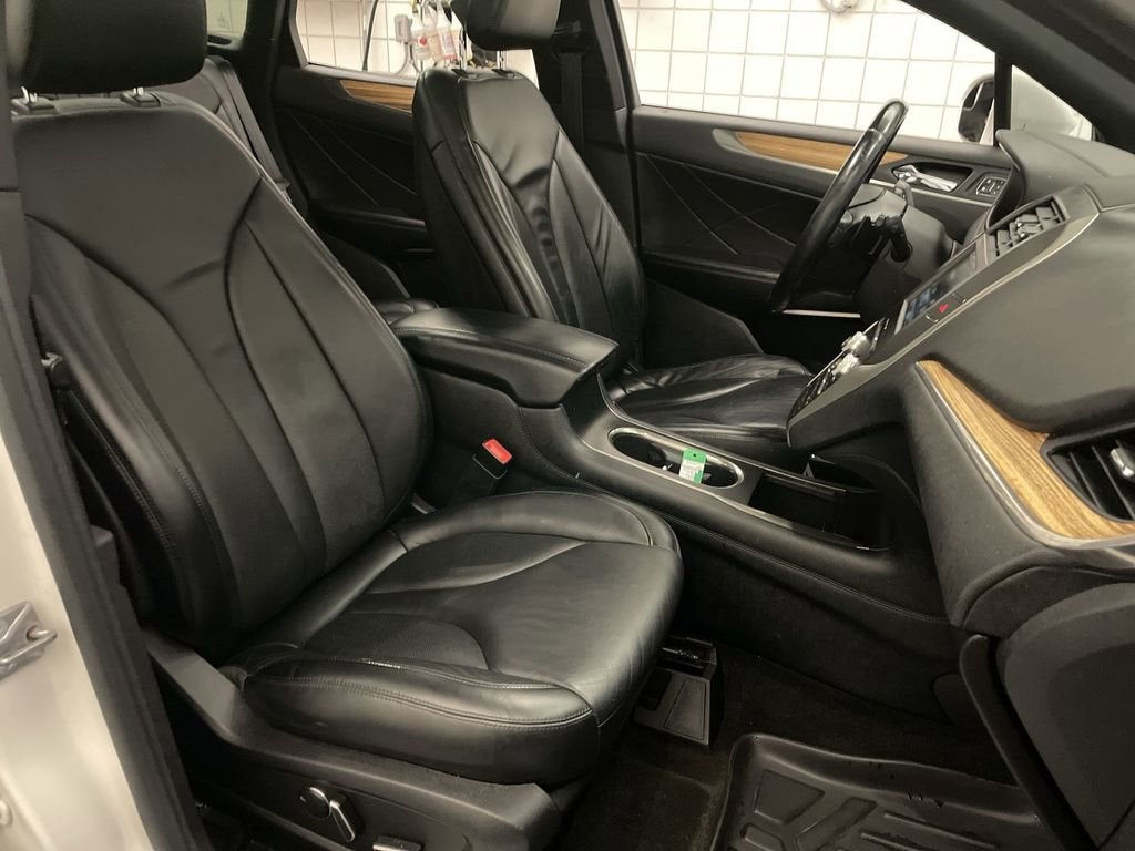 2015 Lincoln MKC Base