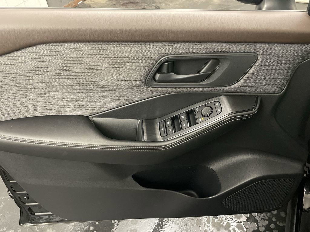 2021 Nissan Rogue S FWD