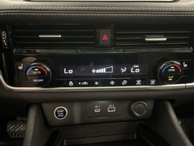 2021 Nissan Rogue SV FWD