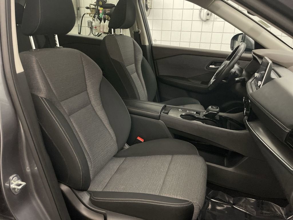 2021 Nissan Rogue SV FWD