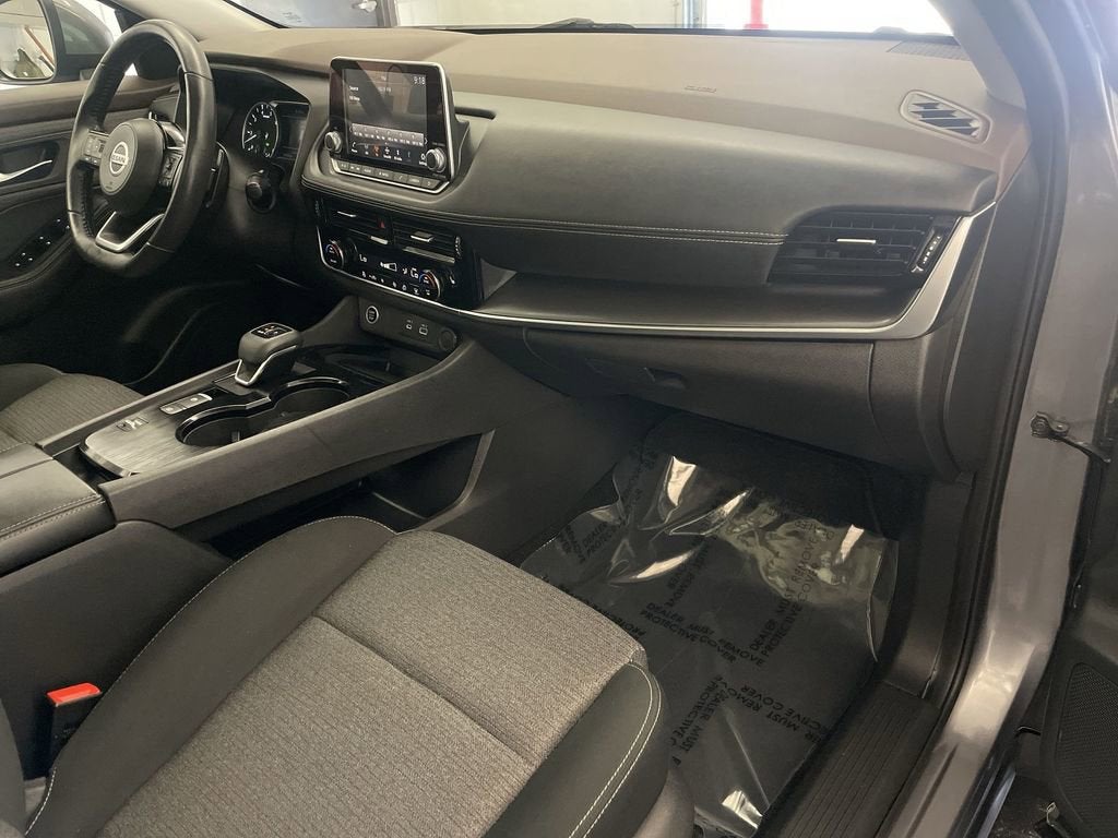 2021 Nissan Rogue SV FWD