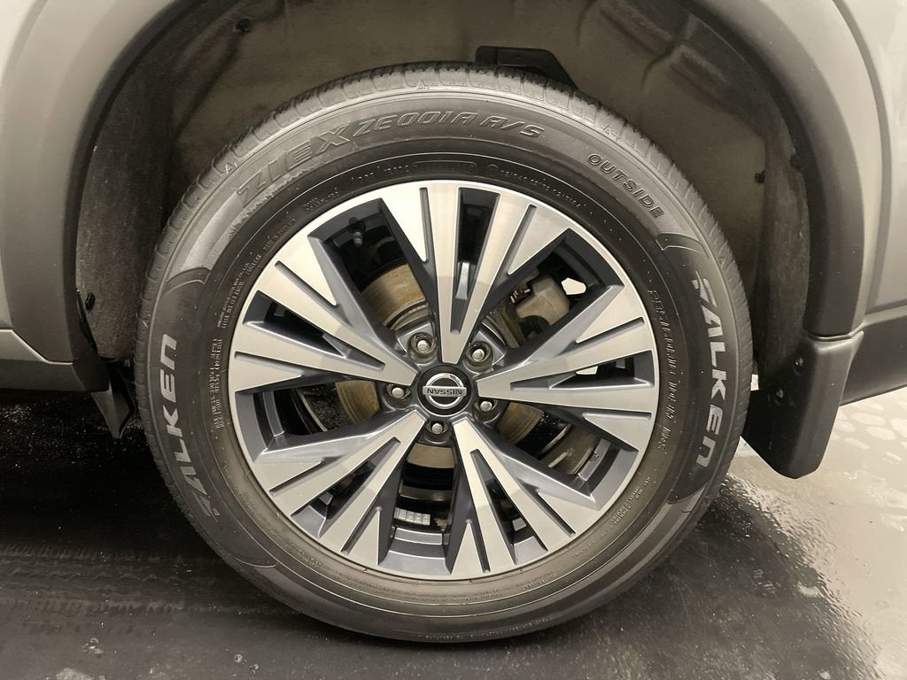 2021 Nissan Rogue SV FWD
