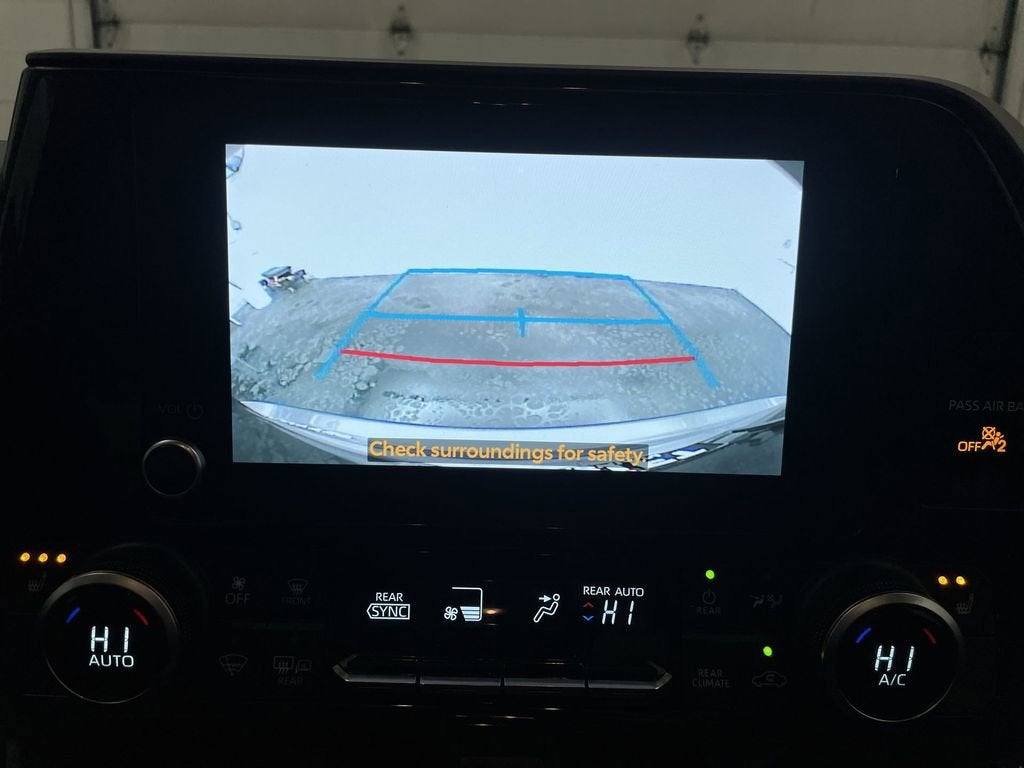 2023 Toyota Highlander L