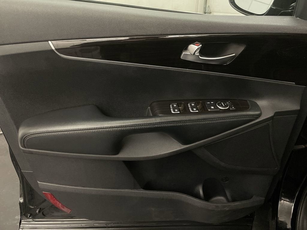 2020 Kia Sorento 2.4L LX