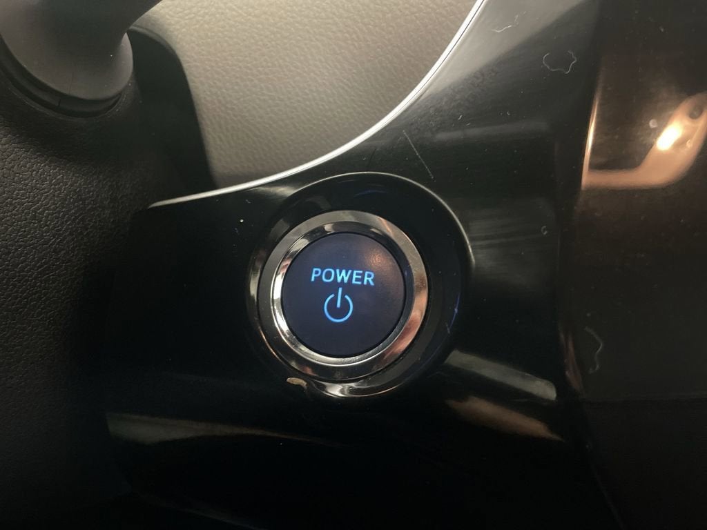 2022 Toyota Prius XLE AWD-e