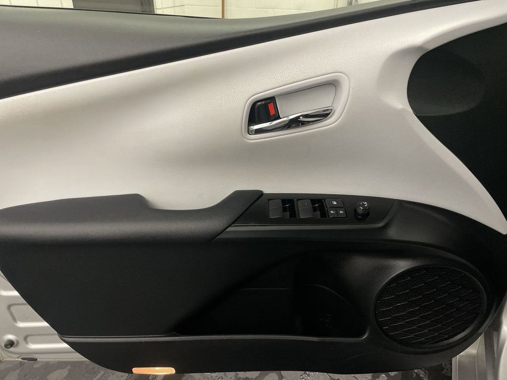 2022 Toyota Prius XLE AWD-e