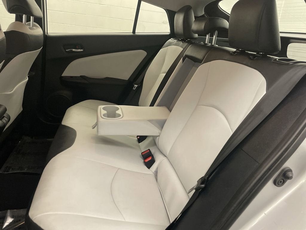 2022 Toyota Prius XLE AWD-e