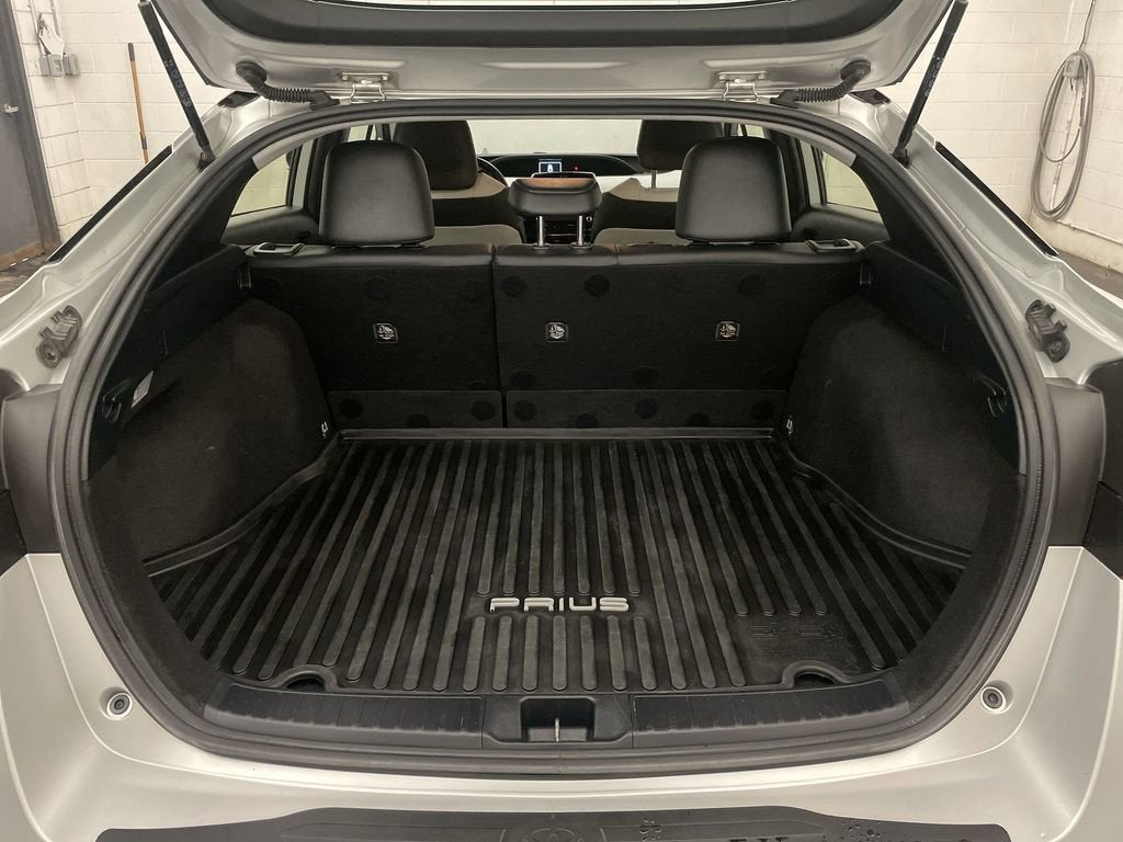 2022 Toyota Prius XLE AWD-e