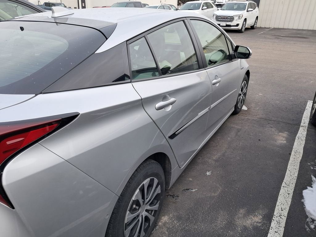 2022 Toyota Prius XLE AWD-e