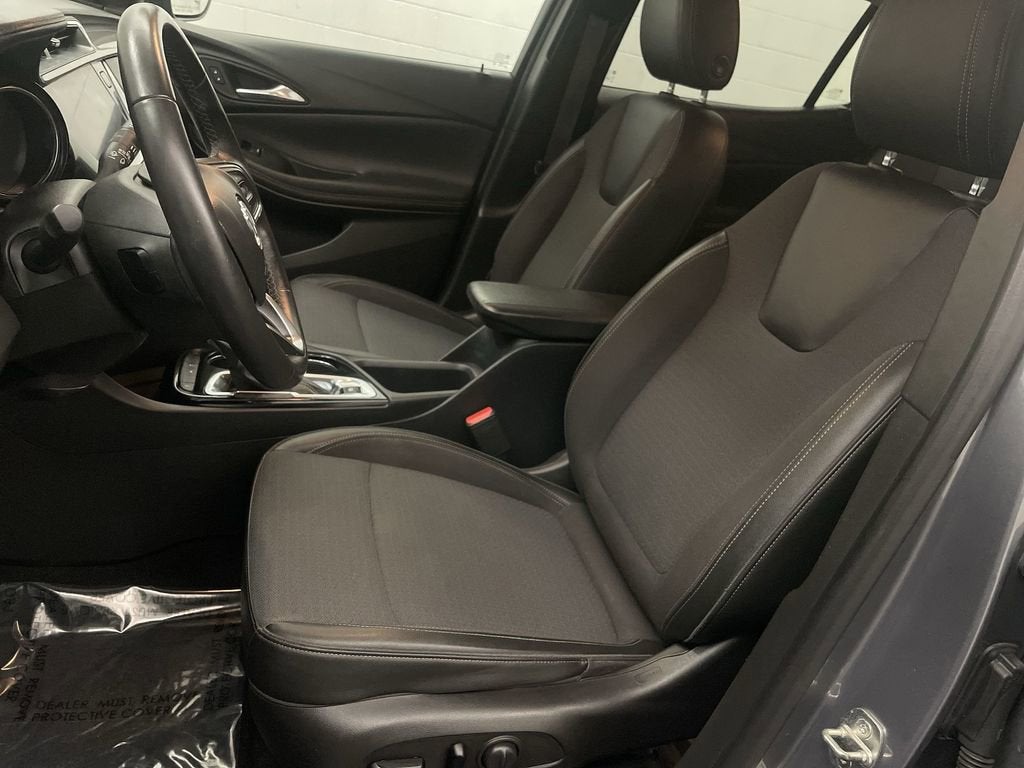 2020 Buick Encore GX Select