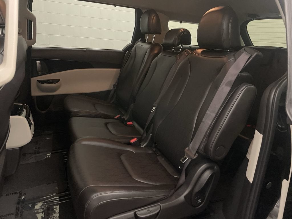 2022 Kia Carnival MPV EX