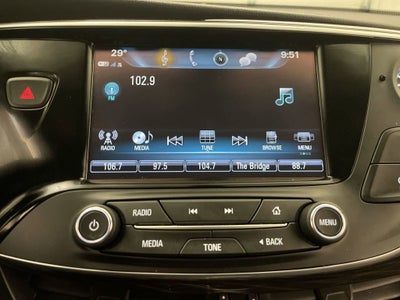 2020 Buick Envision Essence Group