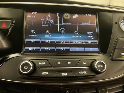 2020 Buick Envision Essence Group