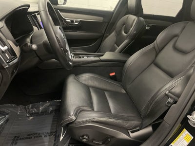 2023 Volvo V90 Cross Country B6 Ultimate