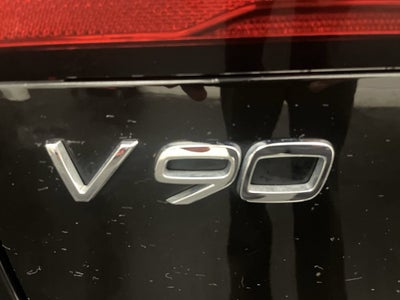 2023 Volvo V90 Cross Country B6 Ultimate